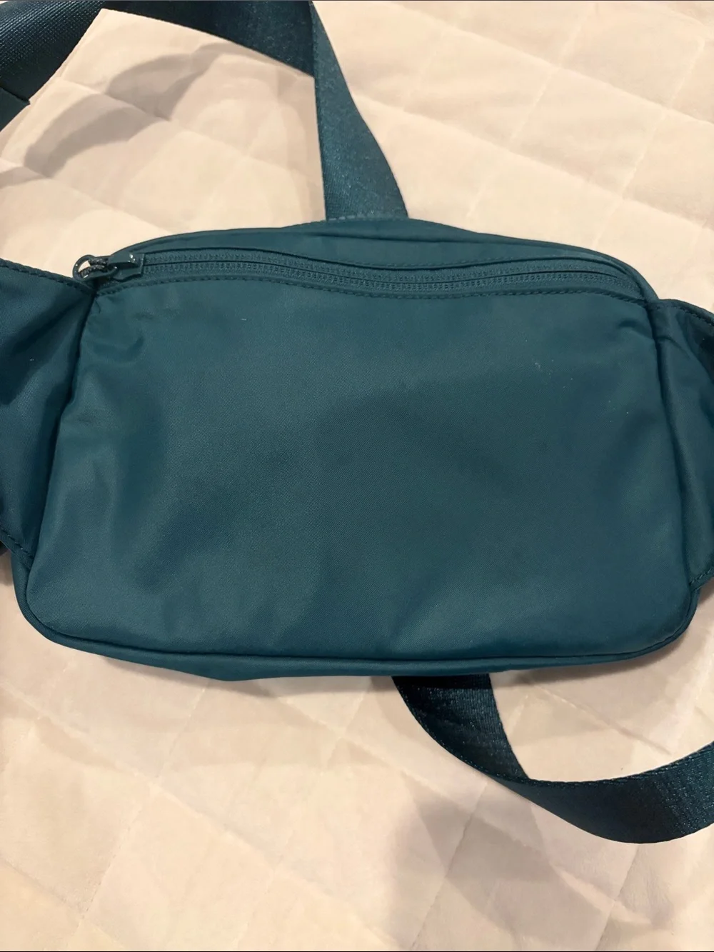 lululemon athletica Teal Crossbody Waist Bag - Picture 3 of 5